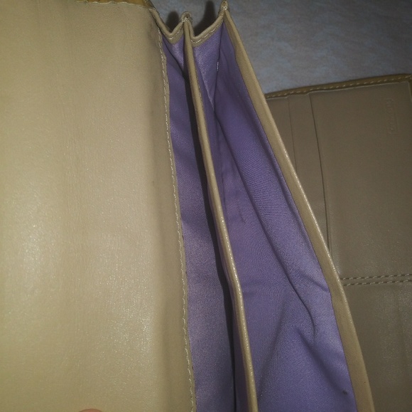 Coach Wallet - Picture 5 of 7